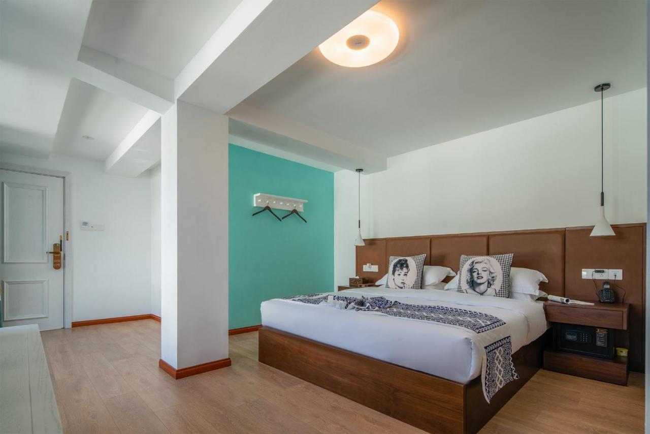 Dali T-hotel Buitenkant foto