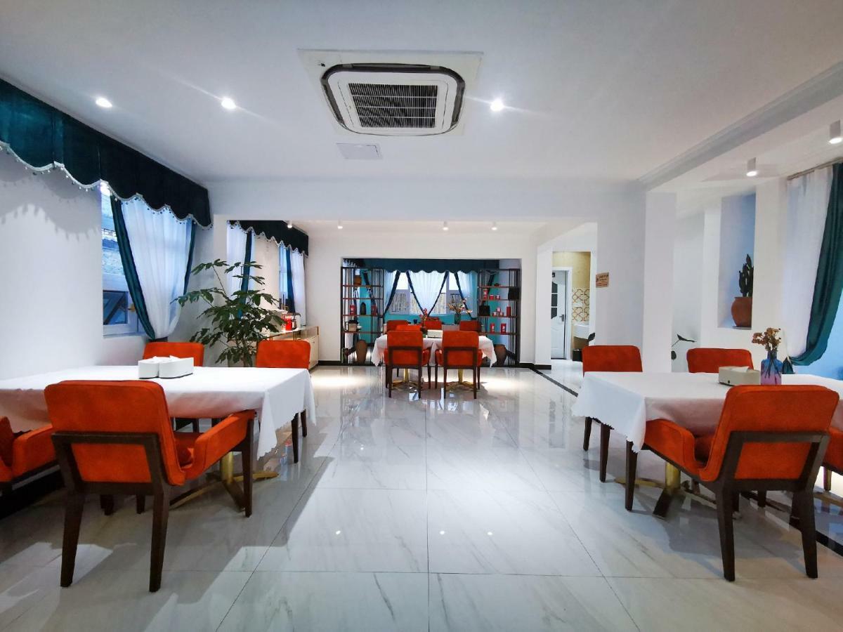 Dali T-hotel Buitenkant foto